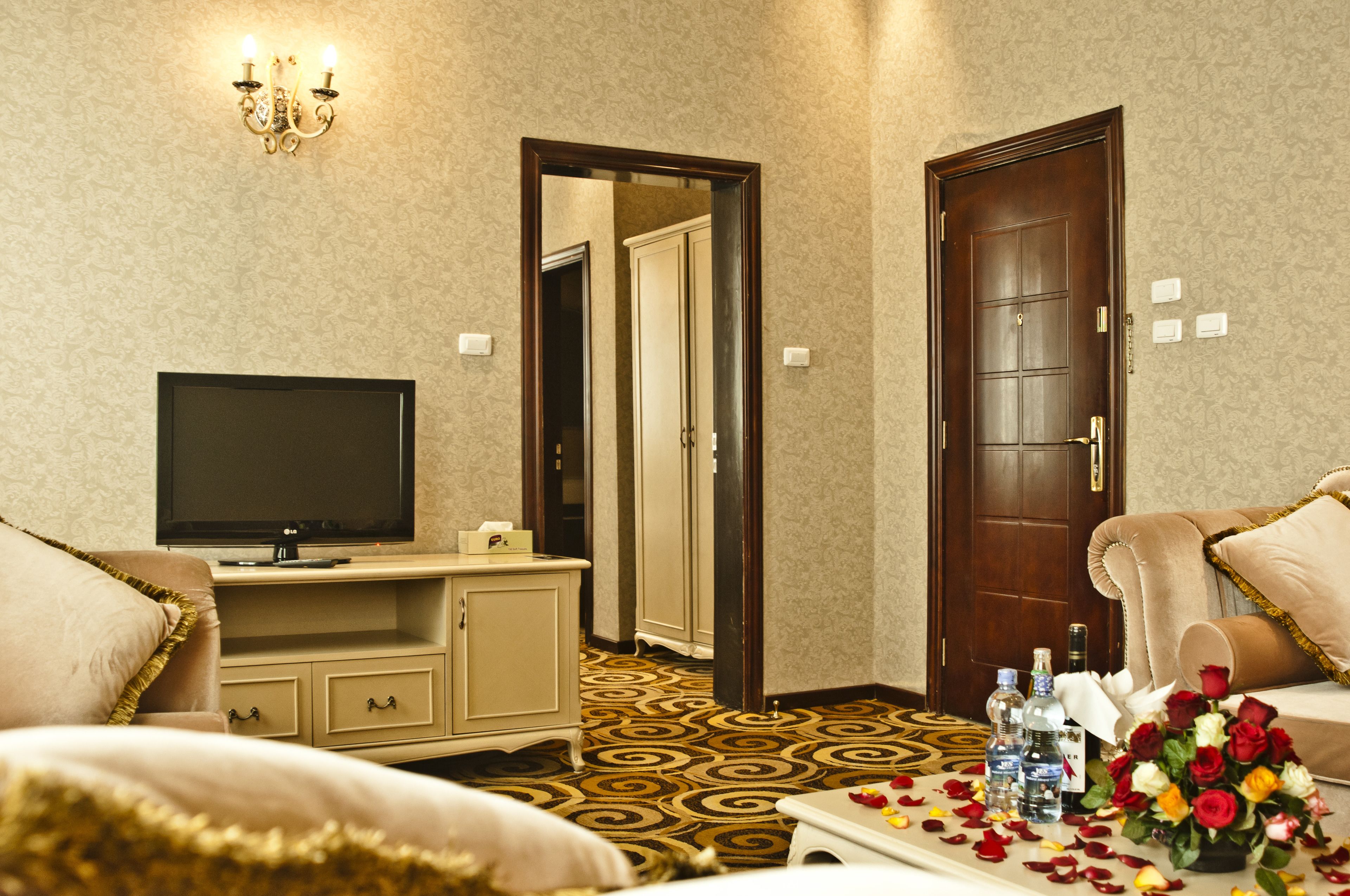 executive suite | in-room safe, desk, soundproofing, iron/ironing board
