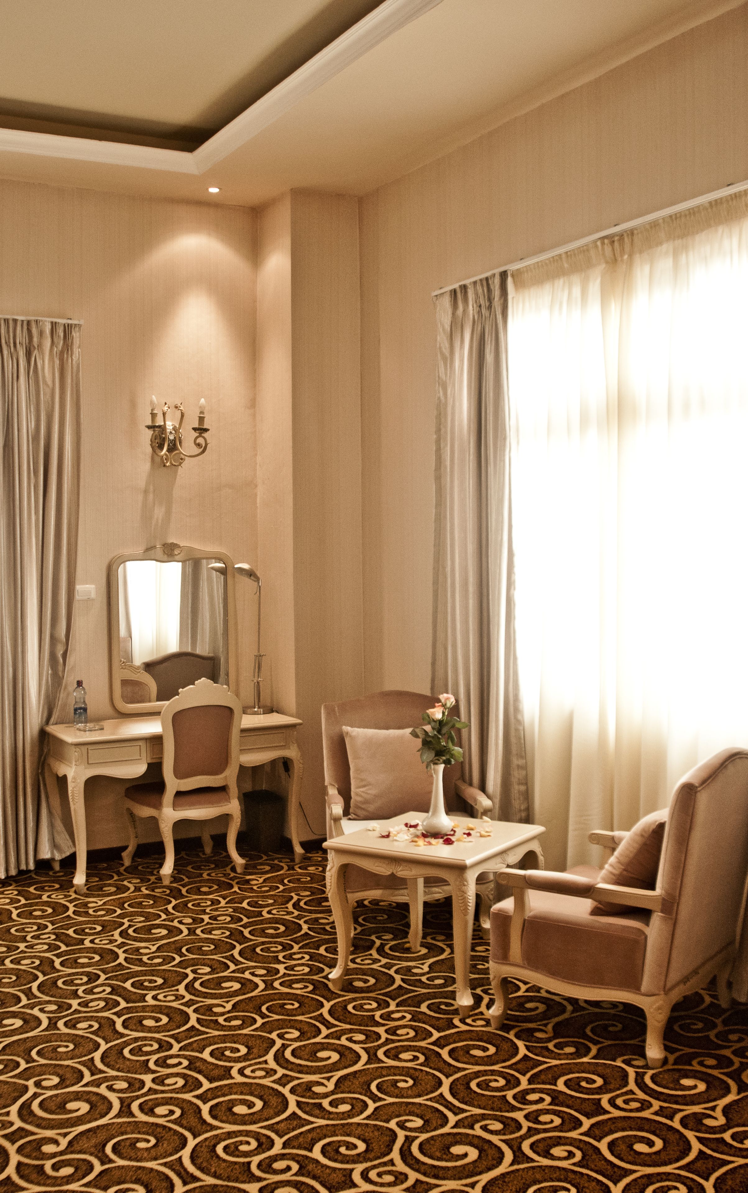 executive suite | living room | led tv, fireplace