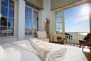 Suite, 1 Bedroom, Garden View | Egyptian cotton sheets, premium bedding, minibar, in-room safe - Villa La Tosca (Lanton)