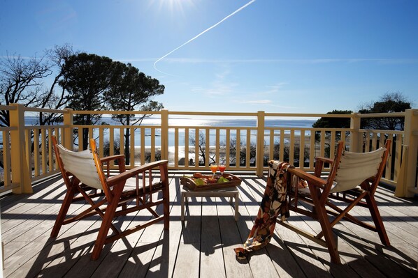 Suite, Terrace, Bay View (L'eau Vive) | Balcony