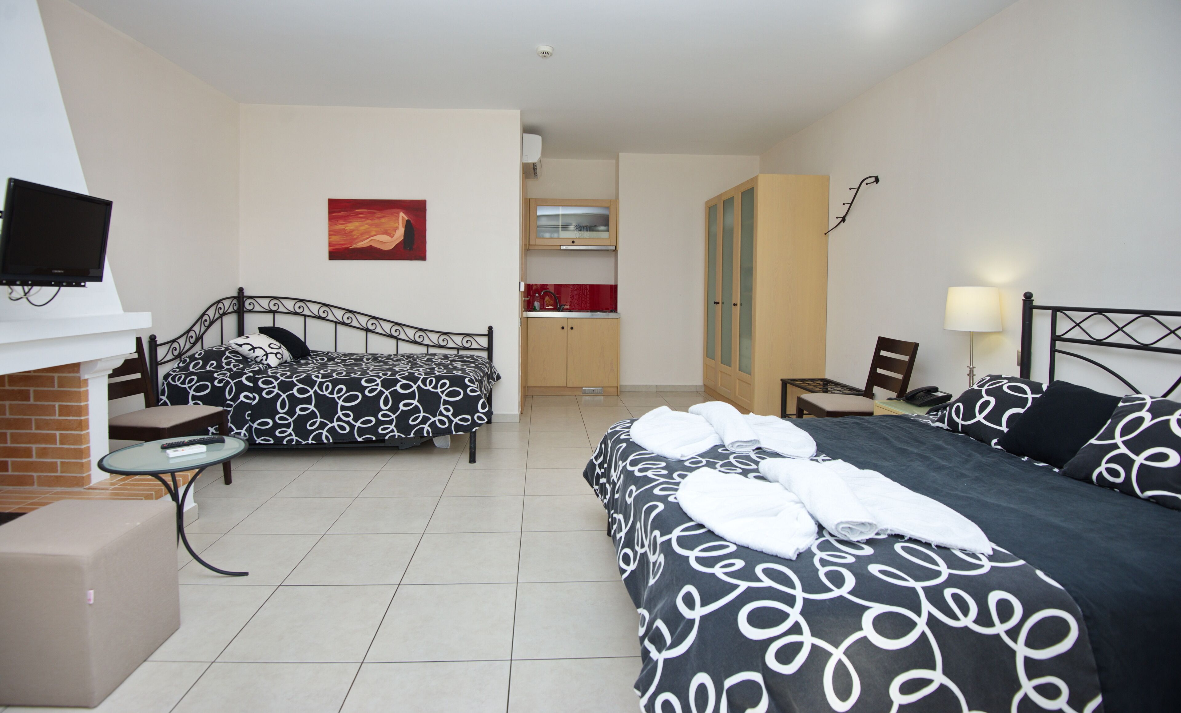 classic triple room | egyptian cotton sheets, premium bedding, pillow-top beds, minibar