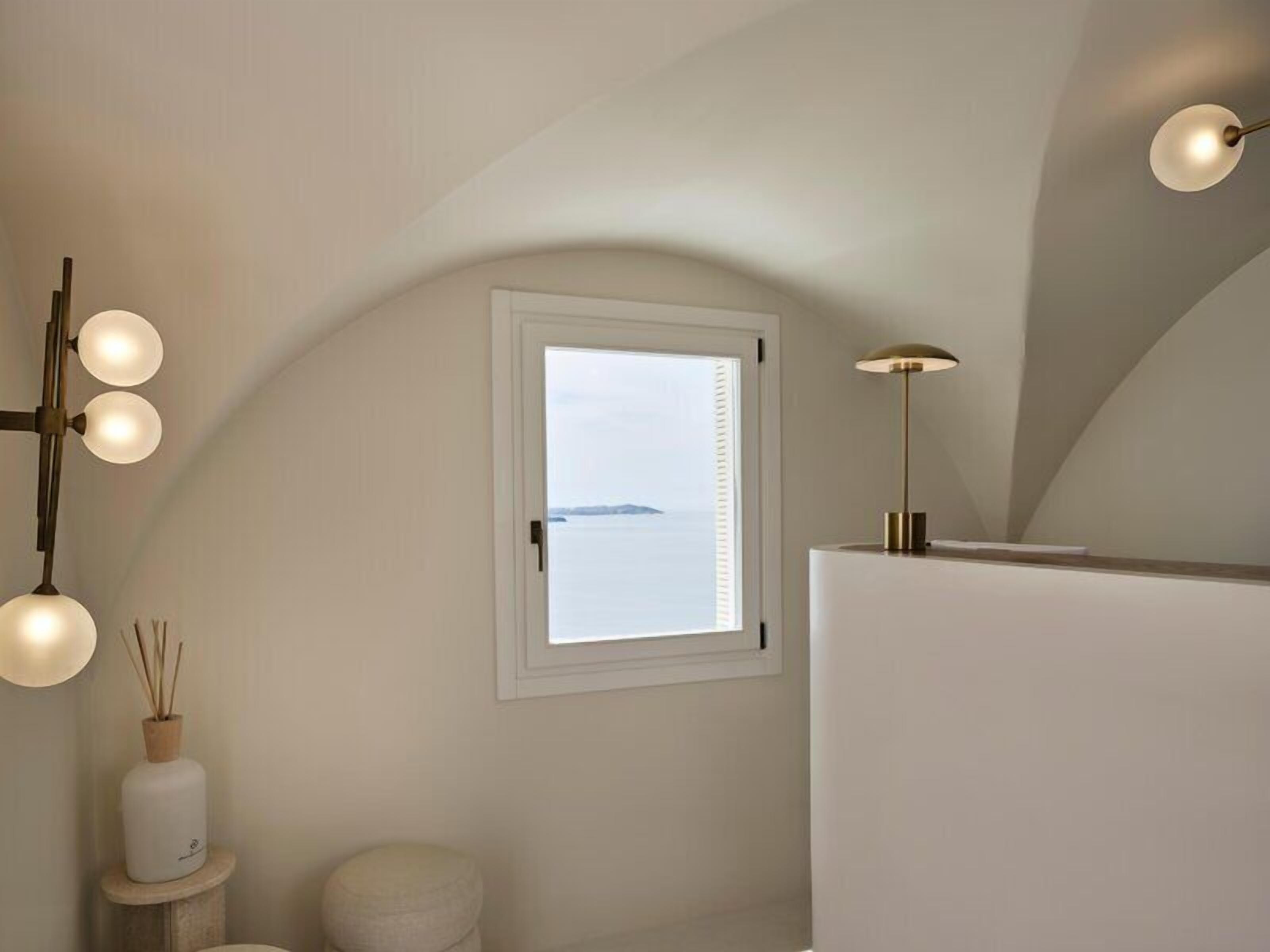 Body treatments, aromatherapy, hot stone massages, deep-tissue massages
