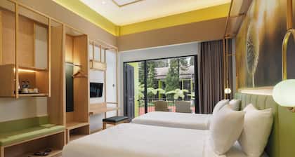 Mikie Holiday Resort & Hotel