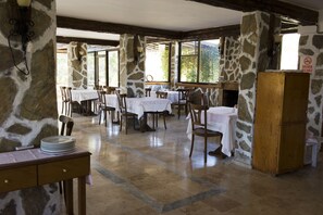 Se sirven brunches y cocina internacional