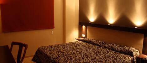 Rollaway beds, free WiFi, wheelchair access