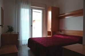 In-room safe, free WiFi