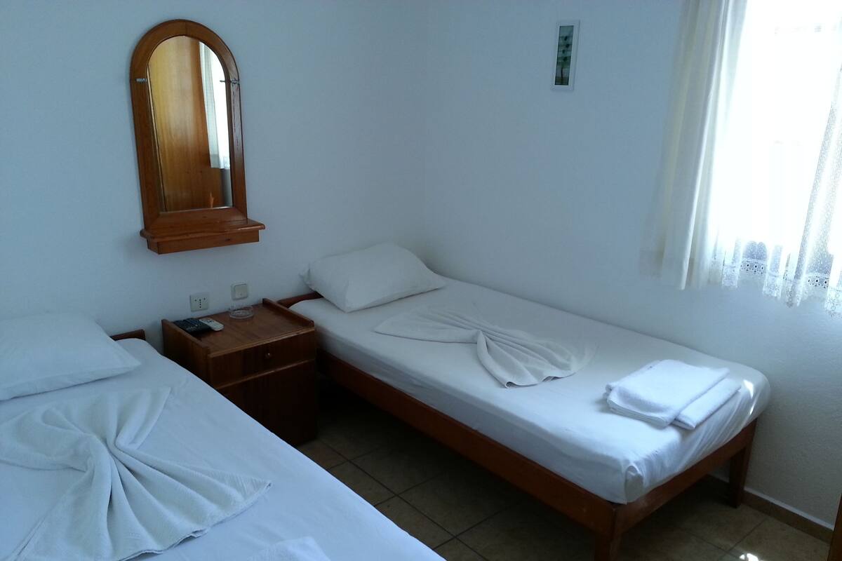Panoramic Apartment, 2 Bedrooms, City View | Premium bedding, in-room safe, laptop workspace, soundproofing