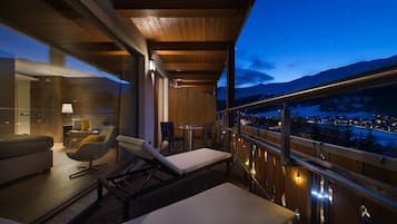 Grand suite, uitzicht op bergen (Superior Spa) | Terras