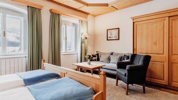 Superior Double Room | Egyptian cotton sheets, premium bedding, Select Comfort beds, minibar