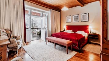 Phòng đôi Superior, ban công | Bộ trải giường bằng vải cotton Ai Cập, bộ đồ giường cao cấp