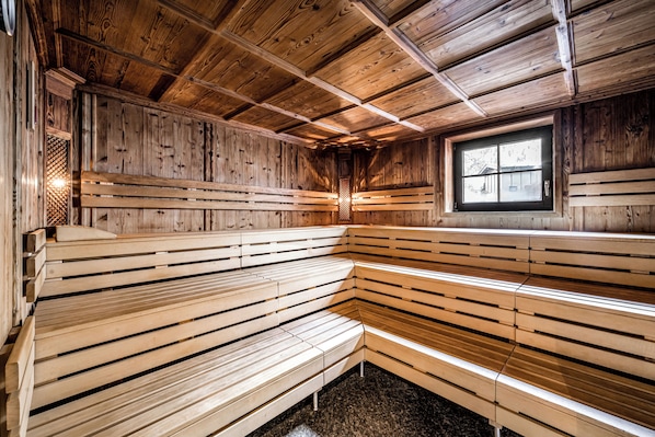 Sauna, bain Ă remous, hammam