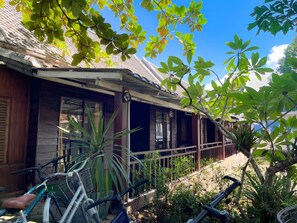 Familiekamer, uitzicht op meer | Terras