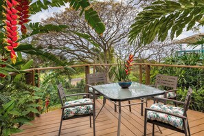 Premier Suite, Private Bathroom (Ali'i Suite) | Terrace/patio