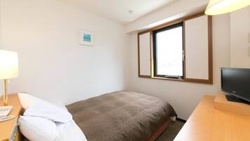 Down comforters, desk, free WiFi, bed sheets