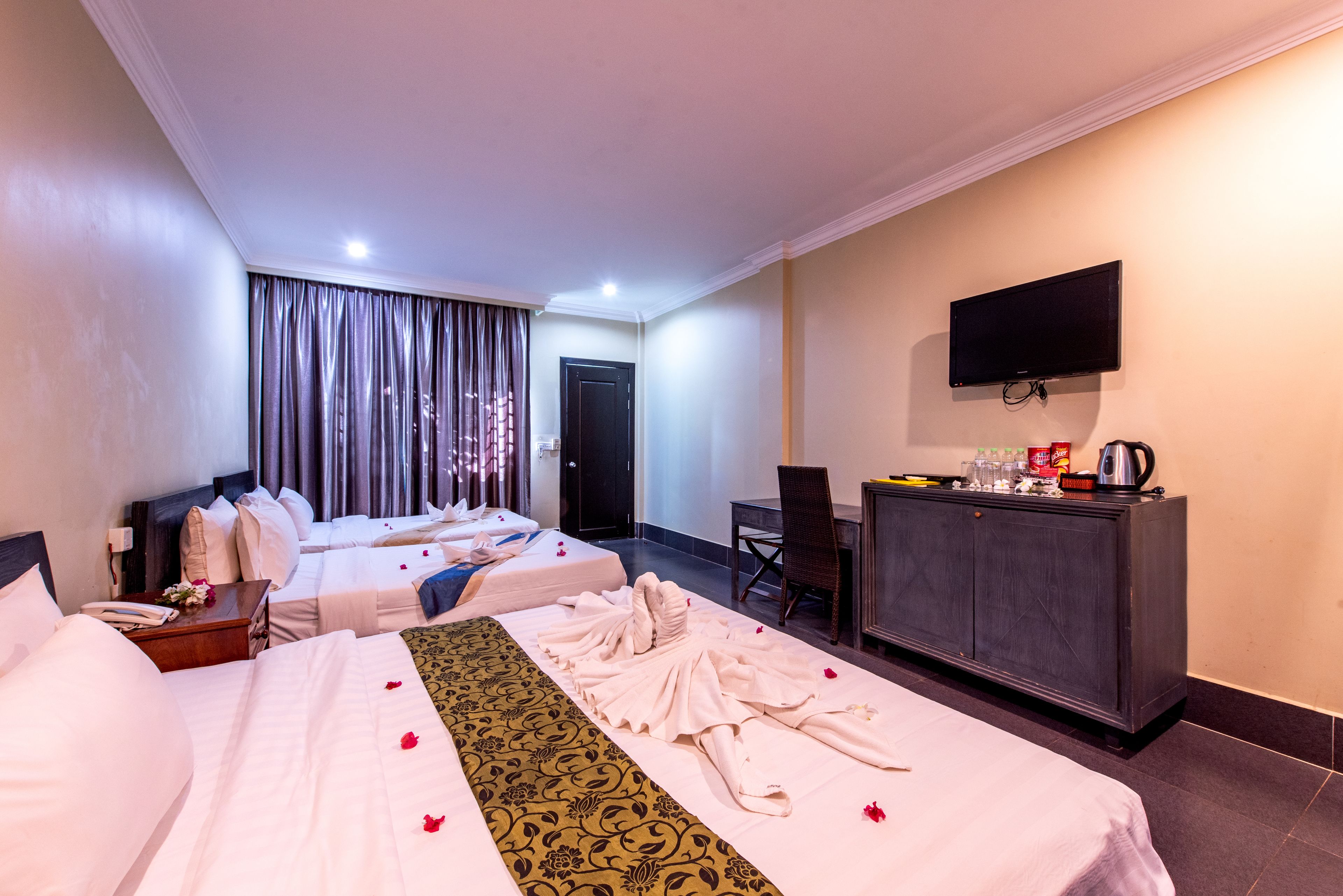 Photo - Central Night Hotel