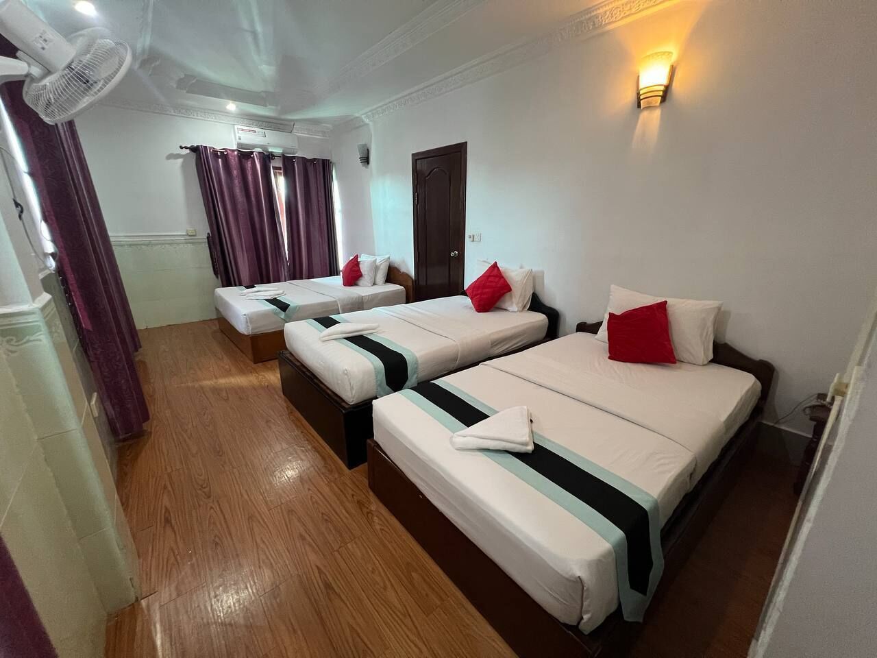 Family Room, 1 Bedroom | Egyptian cotton sheets, premium bedding, minibar, in-room safe