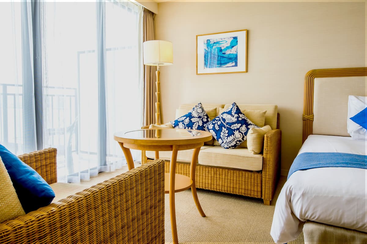 1 bedroom, down duvets, in-room safe, free cots/infant beds