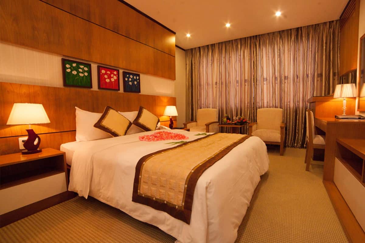 Superior Double Room, 1 Queen Bed, Bathtub