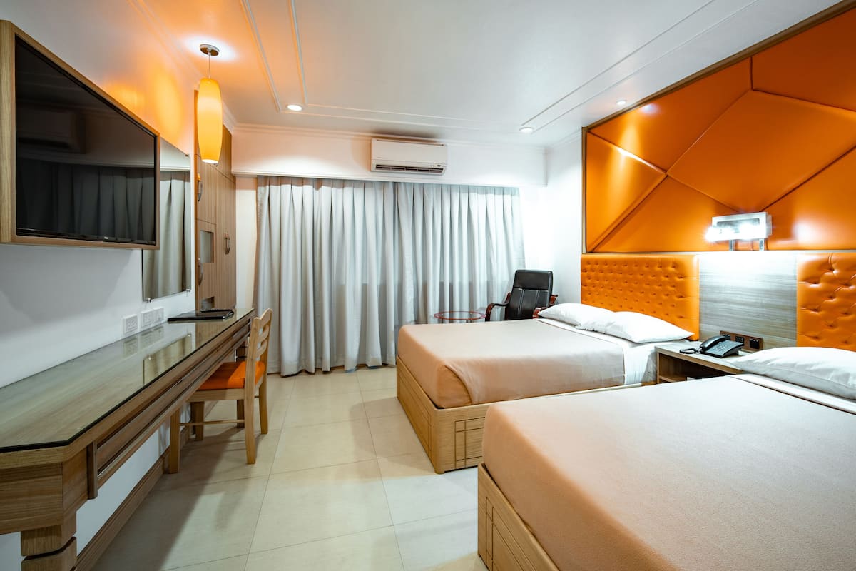 Family Room (With Air Condition) | Free WiFi, bed sheets