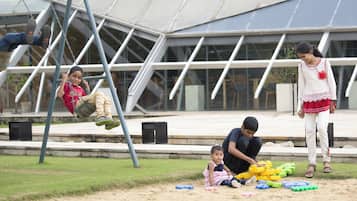 Área de juegos infantiles al aire libre