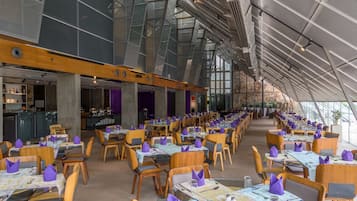 Breakfast, lunch, dinner served; pool views