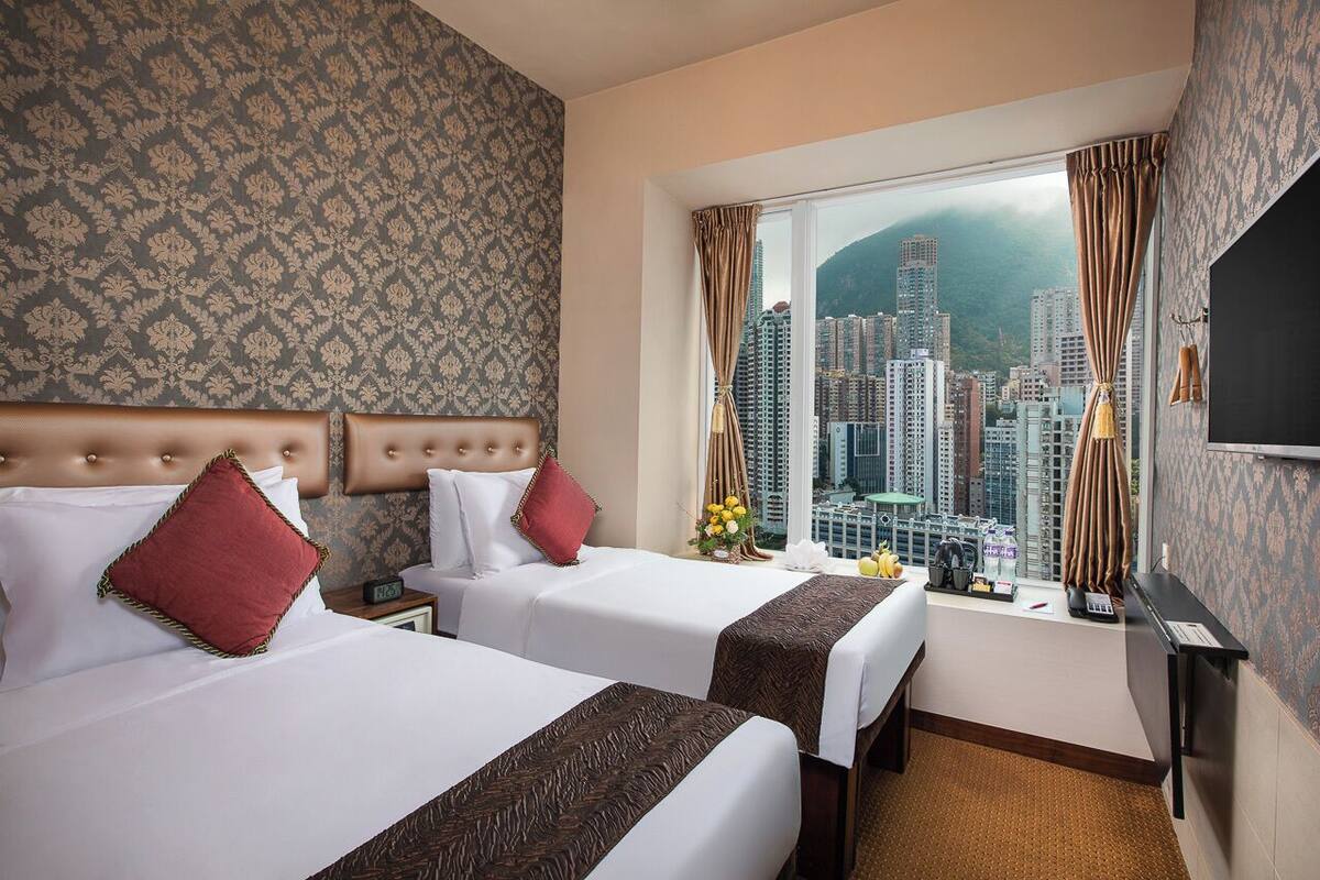 Down duvets, in-room safe, soundproofing, free WiFi