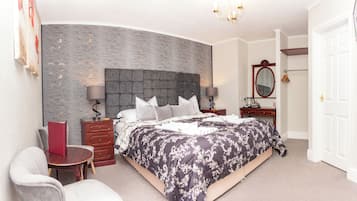 Standard Twin Room | Egyptian cotton sheets, premium bedding, Select Comfort beds, minibar