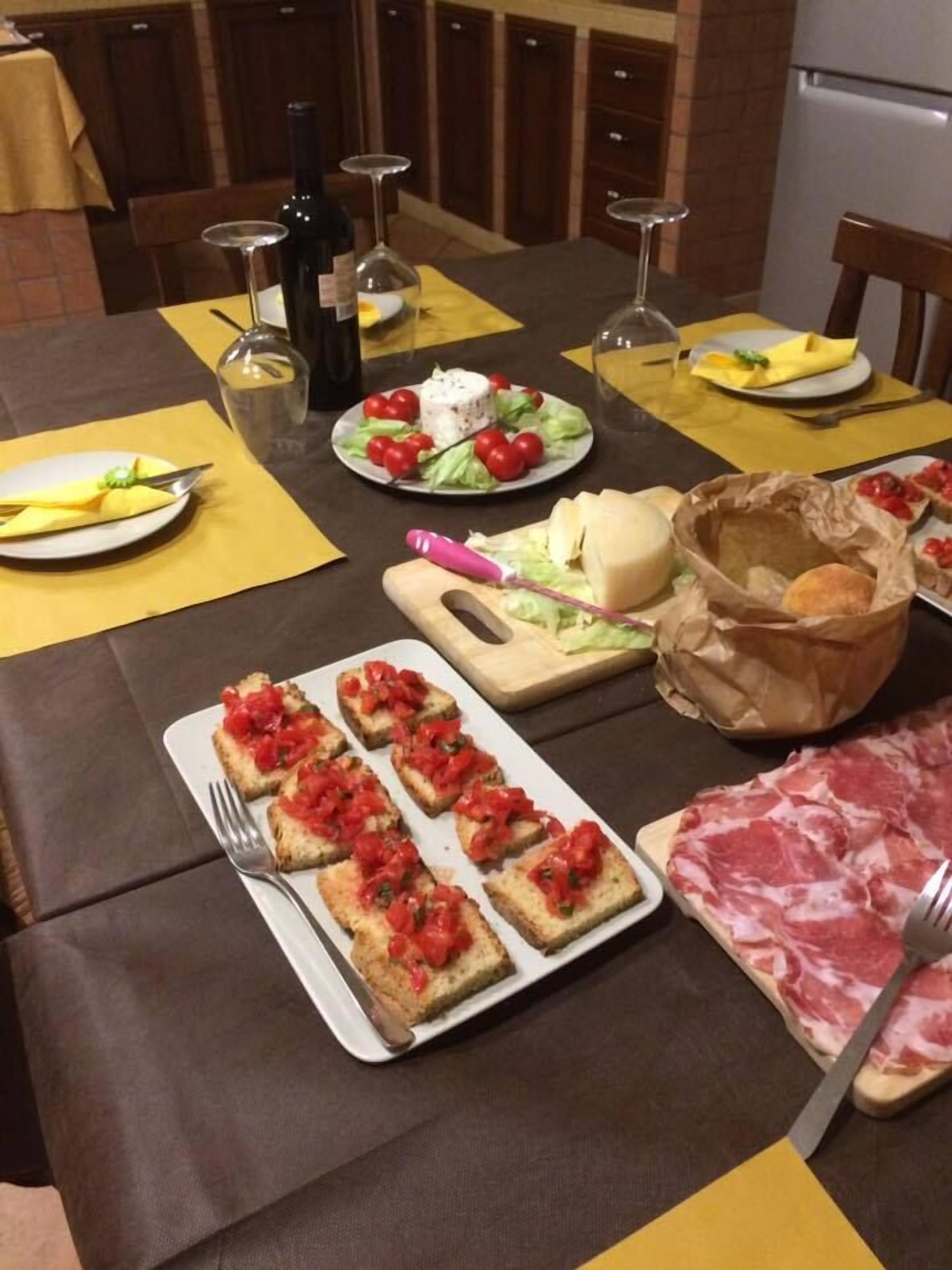 餐飲