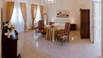 Suite Premium, habitaciones comunicadas | Sábanas italianas Frette y ropa de cama de alta calidad