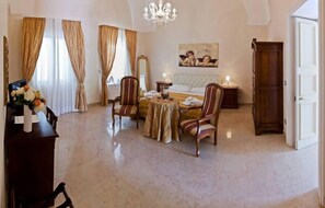 Premium Suite, Connecting Rooms | Frette Italian sheets, premium bedding, down comforters, minibar
