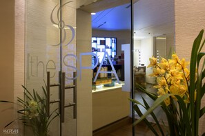 Couples treatment room(s), sauna, hot tub, body treatments - San Severino Park Hotel & SPA (Mercato San Severino)
