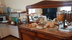 Buffet - Alla Torretta B&B (Bellagio)
