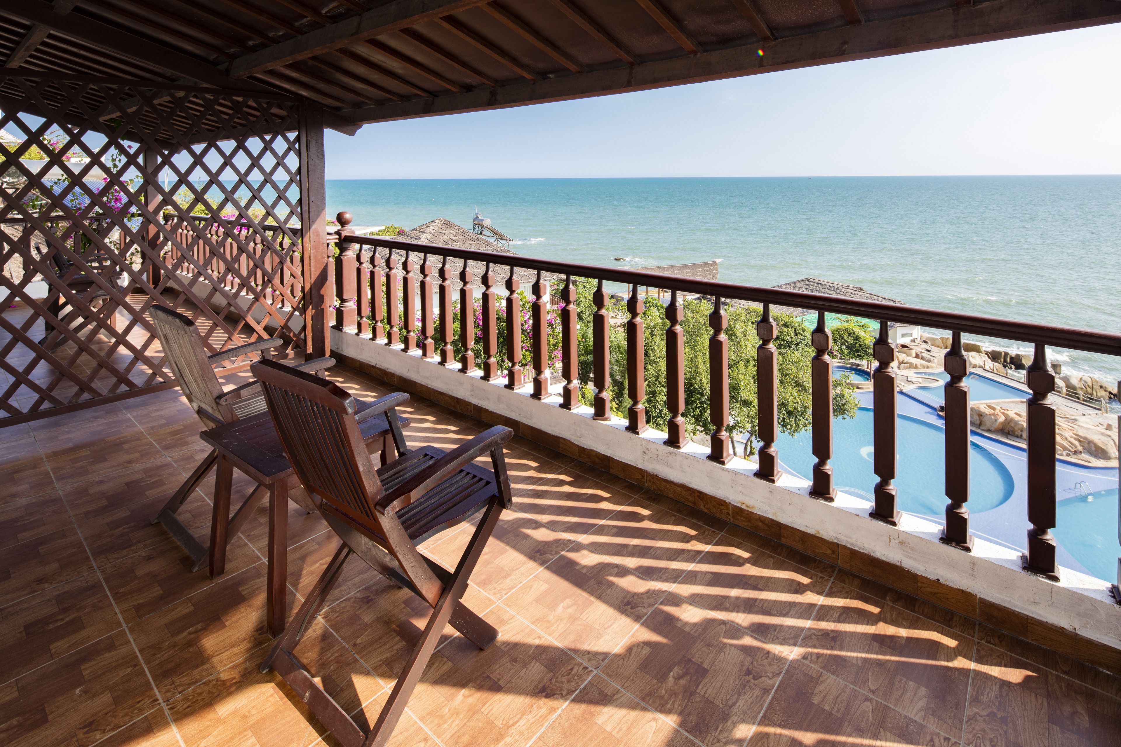 Deluxe Villa, Beachfront | Balcony
