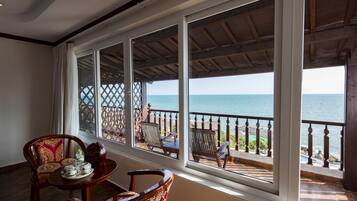 Deluxe Villa, Beachfront | Balcony