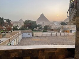 Junior Double or Twin Room, Balcony | Egyptian cotton sheets, premium bedding, down comforters, pillowtop beds