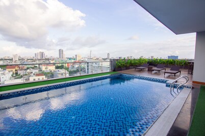 Quoc Cuong Center Da Nang Hotel by Haviland