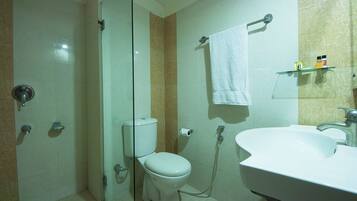 Premium bedding, Select Comfort beds, individually decorated