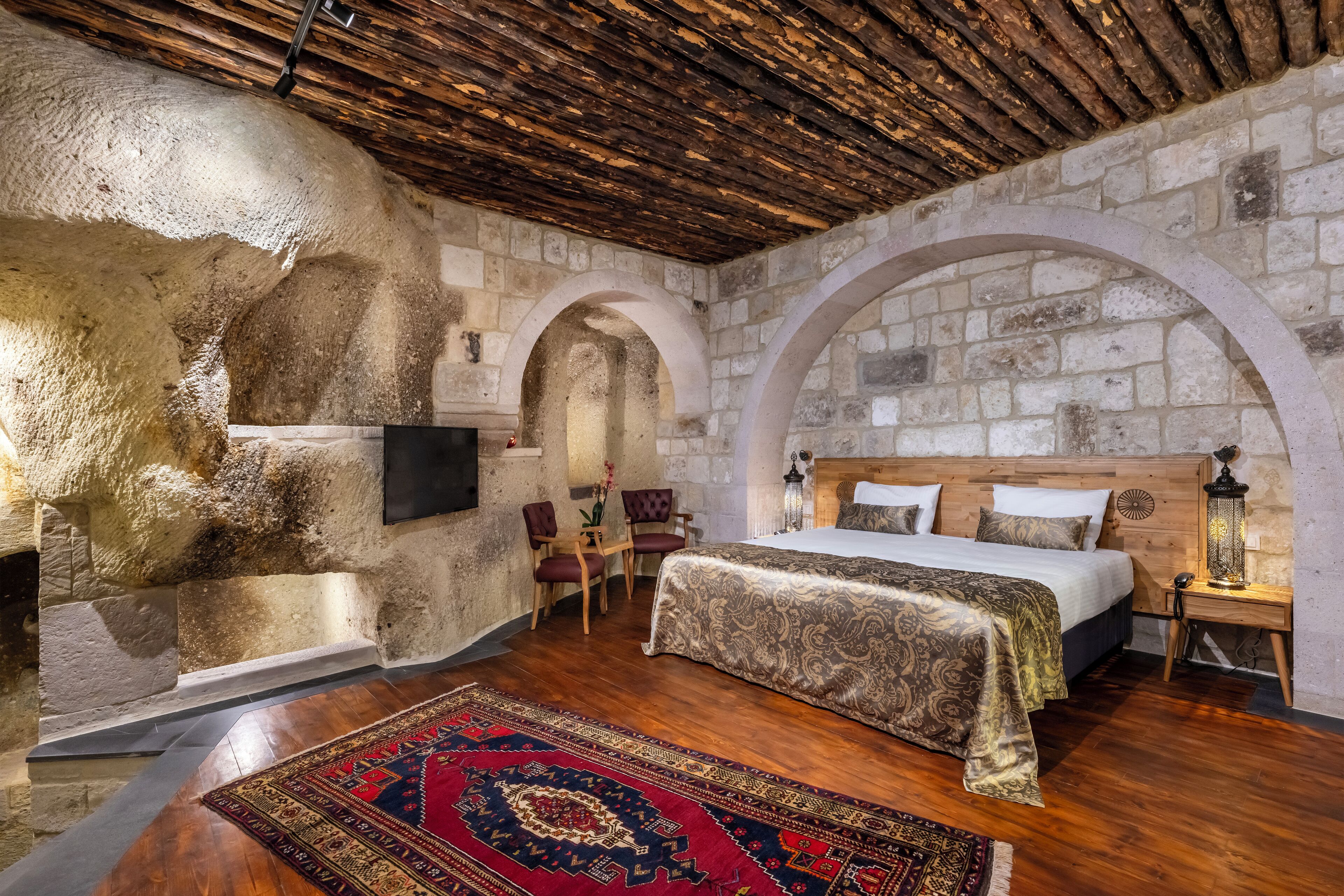 deluxe triple room (cave) | 1 bedroom, premium bedding, in-room safe, individually decorated