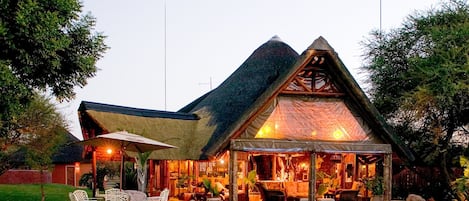 Ngoại thất