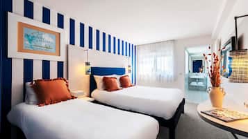 Premium bedding, desk, soundproofing, free WiFi