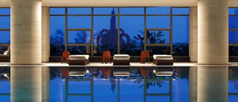 Piscine couverte