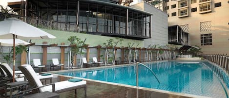 Indoor pool, outdoor pool