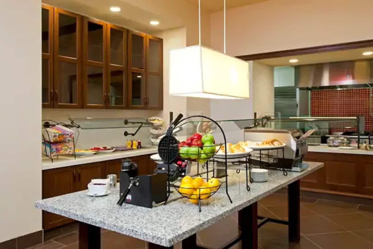 daily continental breakfast for a fee