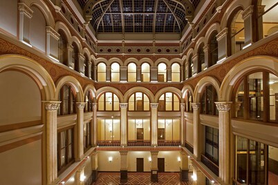 Hilton Garden Inn Milwaukee Downtown