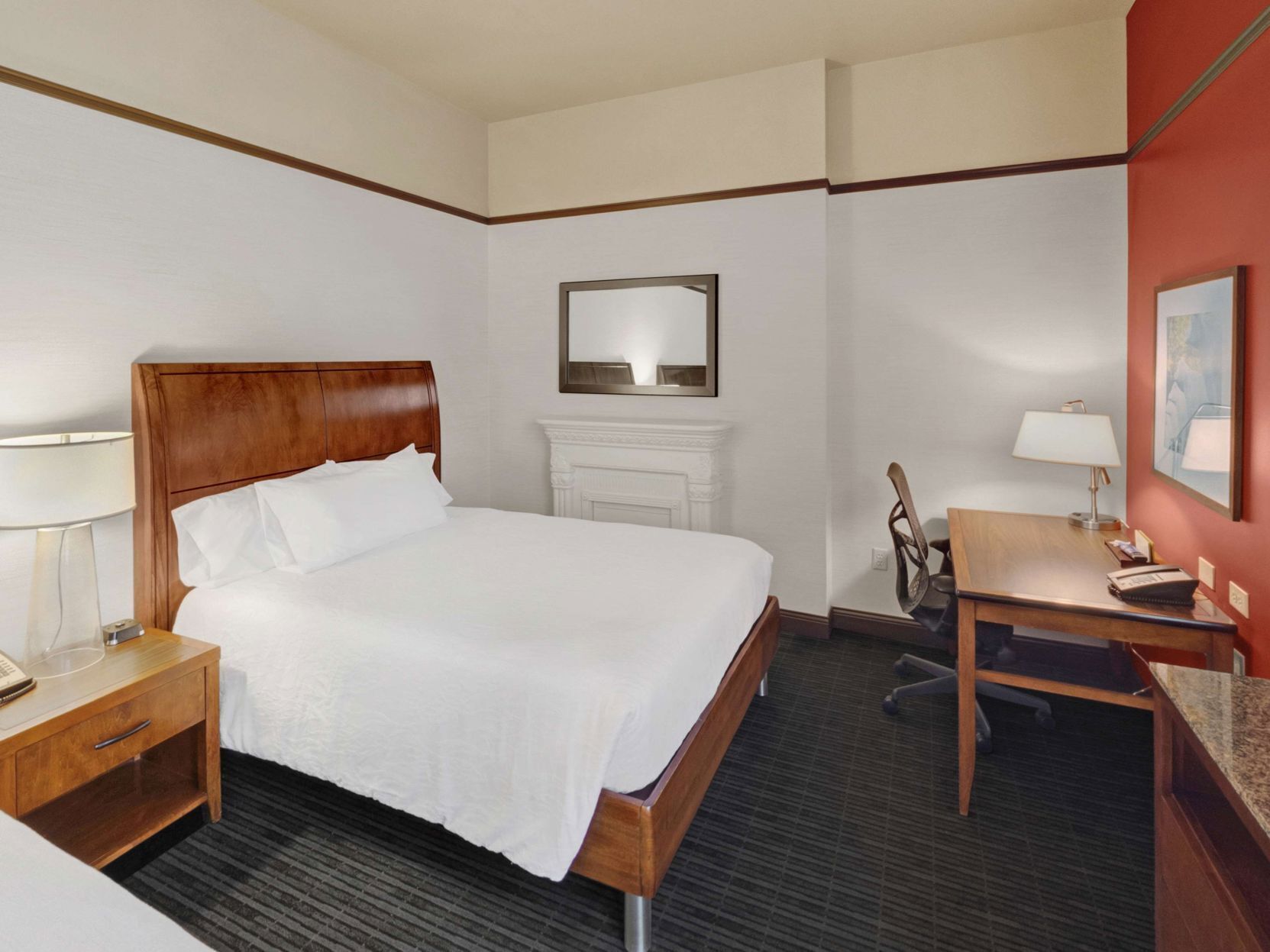 Premium bedding, in-room safe, desk, iron/ironing board