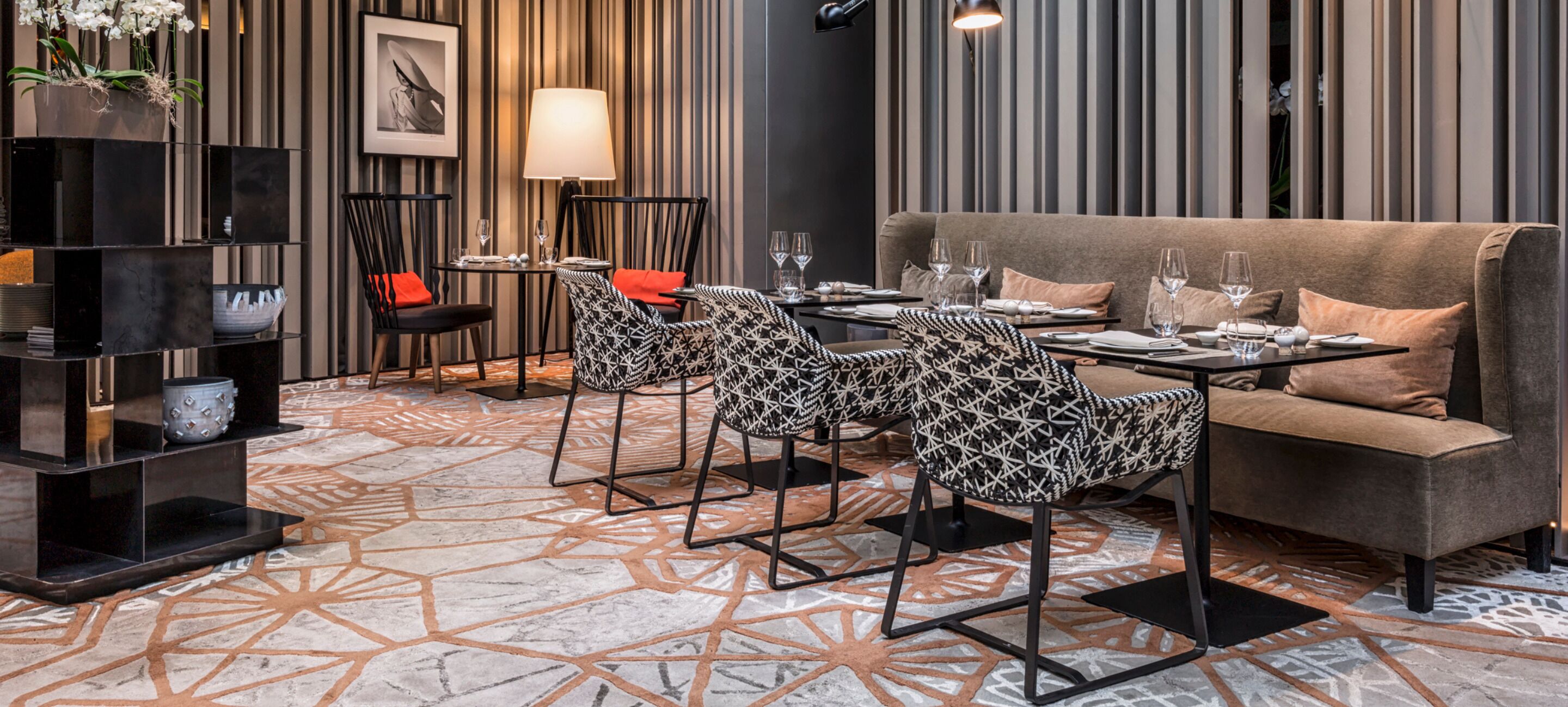 Daily cooked-to-order breakfast (EUR 47 per person)