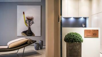 Hồ bơi trong nhà