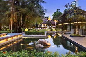 Exterior - Days Hotel by Wyndham Singapore at Zhongshan Park (SG Clean) (Singapore)