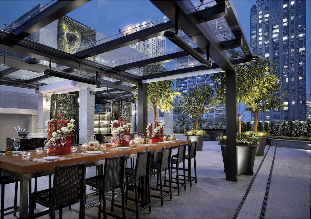 The Langham, Shenzhen by null