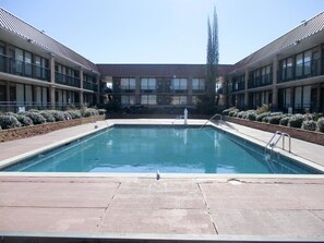 Unclassified image, 3 of 52, button - OYO Hotel Bossier City LA - Red River (Bossier City)